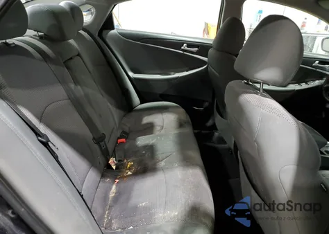 2014 Hyundai Sonata Gls z USA, uszkodzony, nr VIN 5NPEB4AC7EH931945